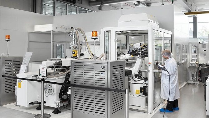 LSR Clean Room Injection Molding